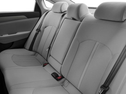 Used 2017 Hyundai Sonata SE image 14