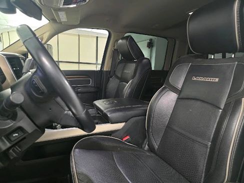 Used 2022 RAM 2500 Laramie AWD/4WD image 10