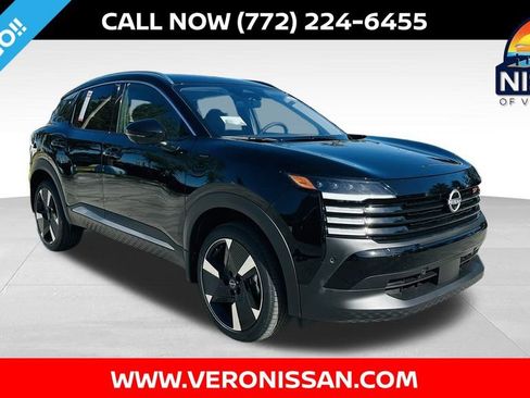 New 2026 Nissan Kicks SR image 1