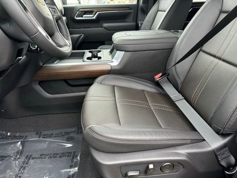 New 2026 Chevrolet Silverado 3500 High Country w/ Technology Package AWD/4WD image 5