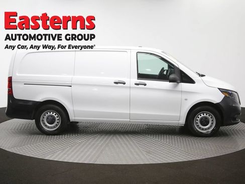 Used 2022 Mercedes-Benz Metris image 41