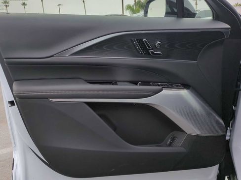 New 2026 Cadillac Lyriq V image 10