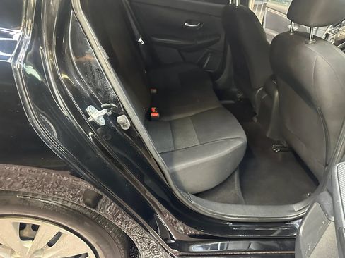 Used 2021 Nissan Sentra S FWD image 29