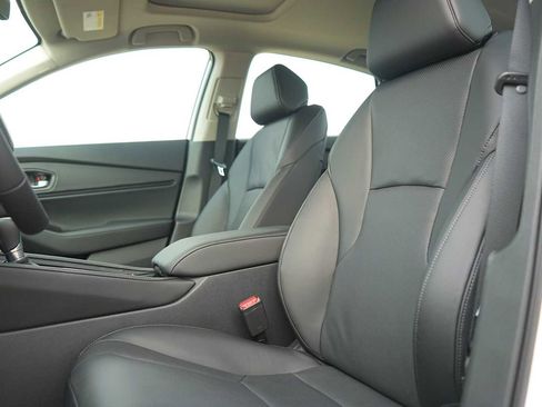 New 2025 Honda Accord Touring image 11