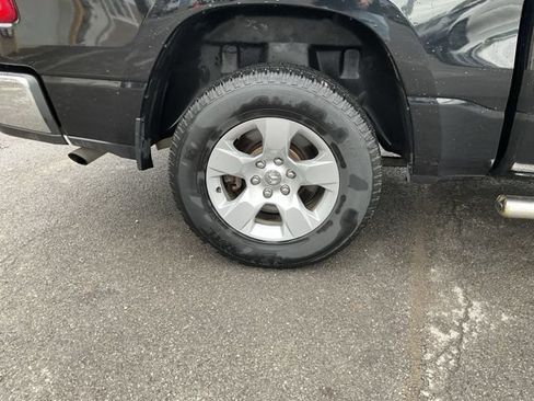 Used 2020 RAM 1500 Big Horn AWD/4WD image 31