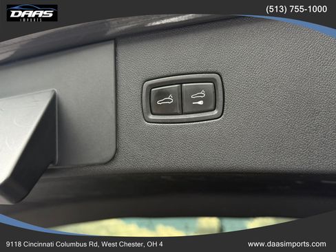 Used 2019 Porsche Cayenne AWD/4WD image 46