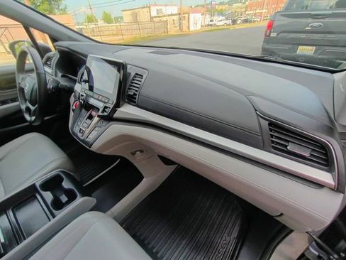 Used 2018 Honda Odyssey EX-L image 51