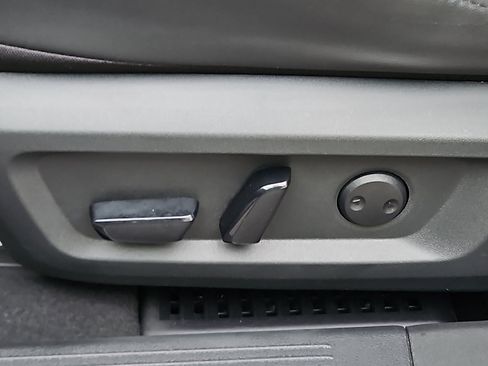 Certified 2023 Nissan Rogue SV w/ SV Premium B Package image 25