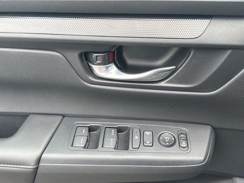 Used 2025 Honda CR-V Sport image 21
