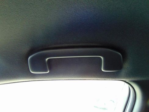 Used 2022 Toyota Corolla SE FWD image 13