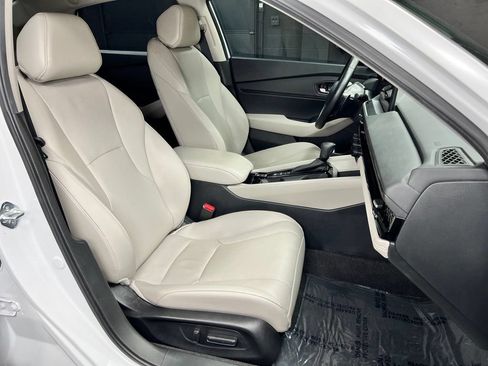 Used 2025 Honda Accord EX-L image 8
