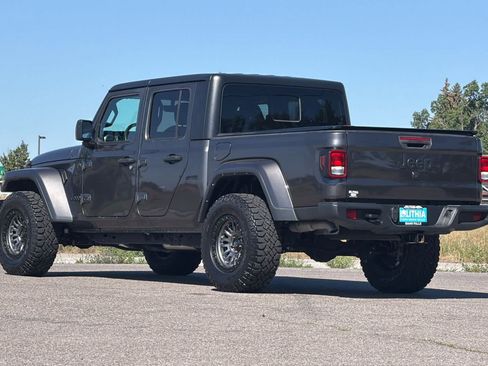 Used 2023 Jeep Gladiator Sport AWD/4WD image 6