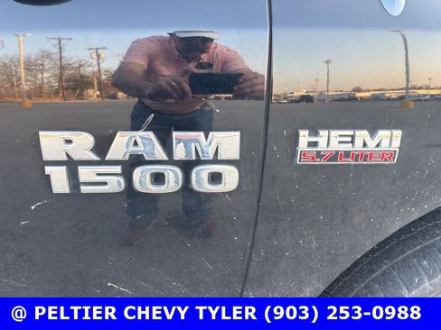 Used 2013 RAM 1500 Lone Star image 9