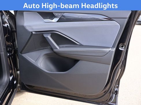 New 2026 Volkswagen Tiguan SE AWD/4WD image 10