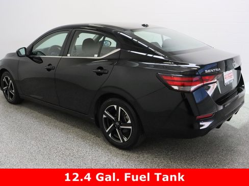 Used 2024 Nissan Sentra SV image 9