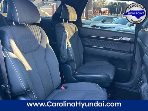 Used 2025 Hyundai Palisade Calligraphy image 12