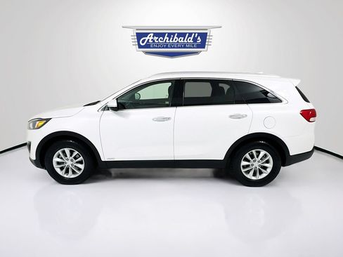 Used 2016 Kia Sorento AWD w/ LX Convenience Package image 5