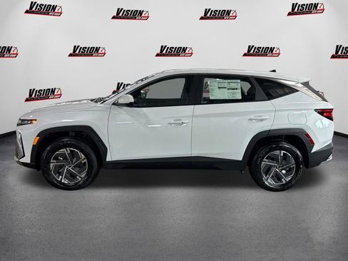 New 2026 Hyundai Tucson Blue SE w/ Tow & Go Package AWD/4WD image 8