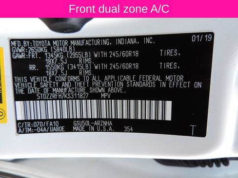 Used 2019 Toyota Highlander Plus FWD image 17