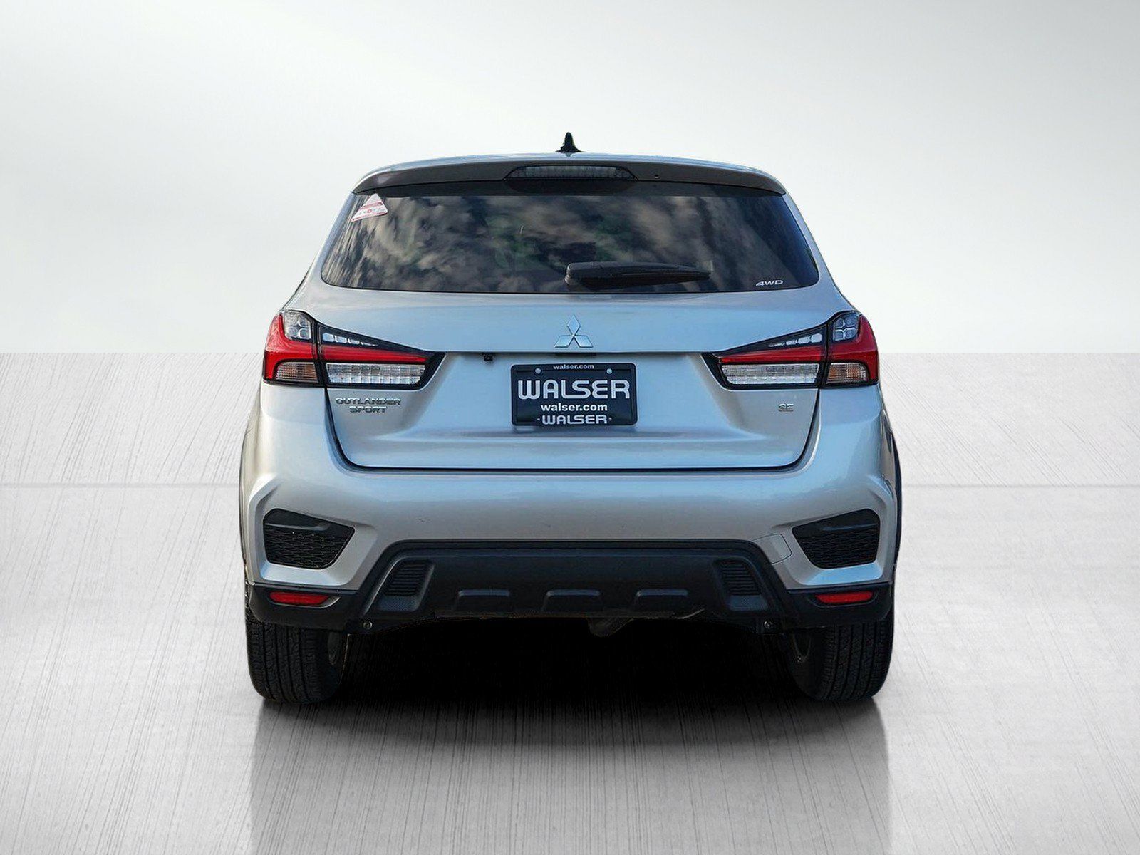 Used 2026 Mitsubishi Outlander Sport SE AWD/4WD image 4