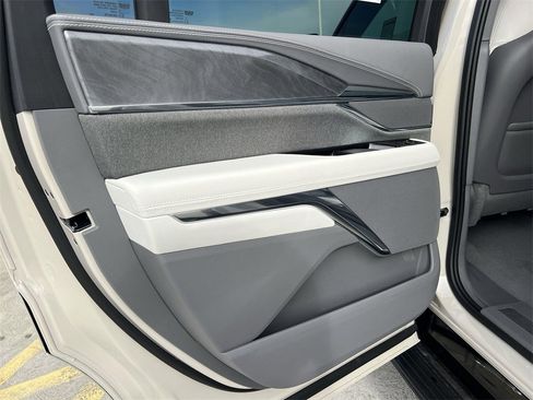 New 2026 Cadillac Escalade IQL Sport 1 image 27