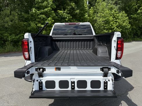 New 2025 GMC Sierra 1500 Pro w/ Pro Value Package image 32