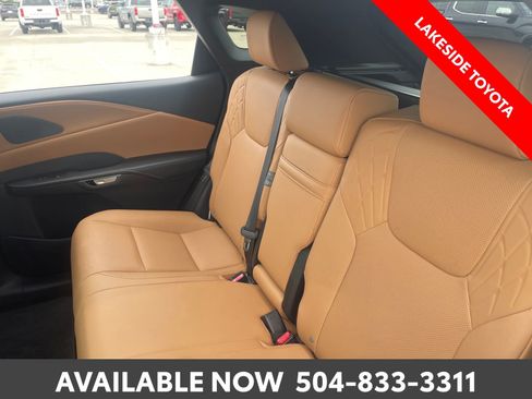 Used 2024 Lexus RX 350 Premium w/ Accessory Package (Z1) FWD image 20