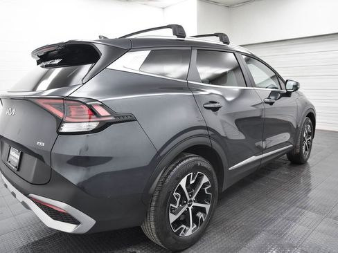 Used 2024 Kia Sportage EX image 9