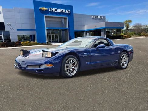 Used 2004 Chevrolet Corvette Z06 w/ Z06 Preferred Equipment Group RWD image 32