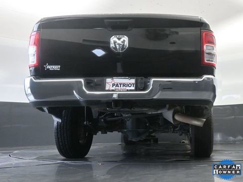 Used 2024 RAM 2500 Tradesman w/ Chrome Appearance Group image 28