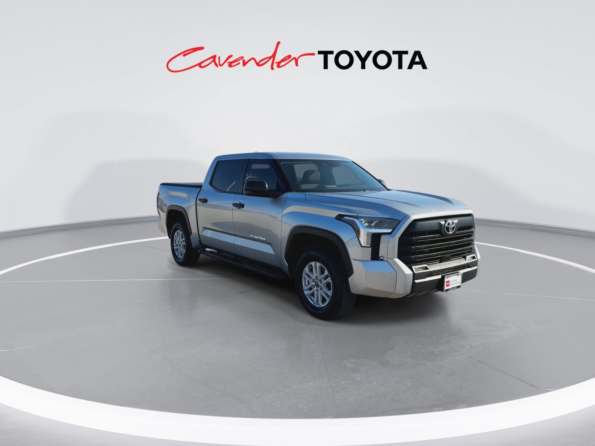 Used 2024 Toyota Tundra SR5 AWD/4WD image 2