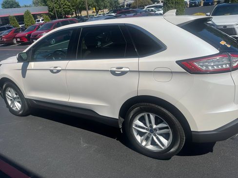 Used 2015 Ford Edge SEL w/ Equipment Group 201A AWD/4WD image 12