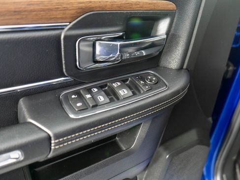 Used 2017 RAM 1500 Laramie w/ Convenience Group image 27