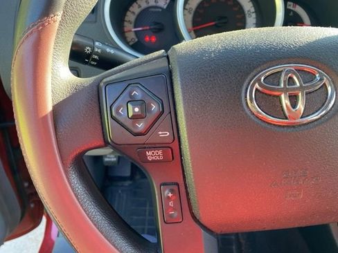 Used 2015 Toyota Tacoma 2WD Access Cab image 20
