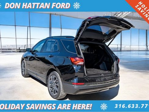 Used 2022 Chevrolet Equinox RS w/ LPO, Floor Liner Package image 28