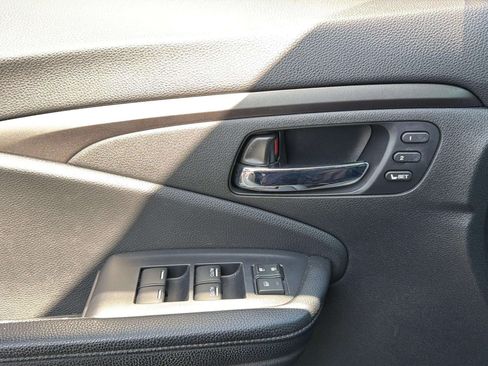 Used 2019 Honda Pilot EX-L image 18