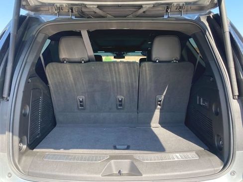 Used 2024 GMC Yukon Denali AWD/4WD image 27