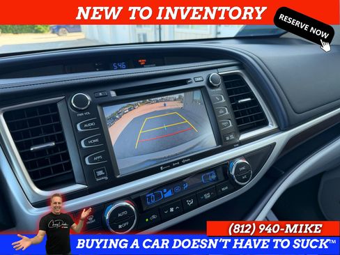 Used 2016 Toyota Highlander Limited Platinum AWD/4WD image 32