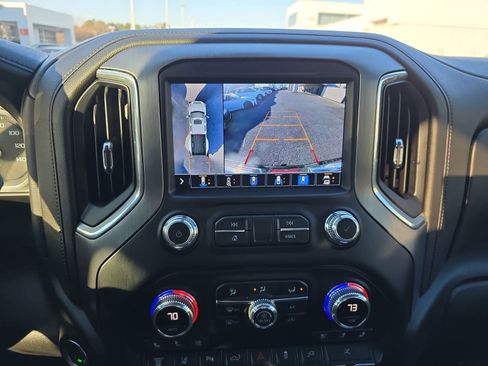 Used 2022 GMC Sierra 3500 Denali image 26