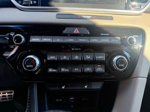 Used 2022 Kia Sportage Nightfall Edition w/ Nighfall AWD Premium Package image 10