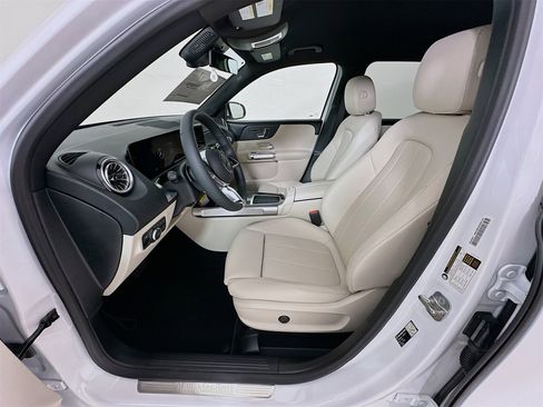 New 2026 Mercedes-Benz GLB 250 GLB 250 image 21