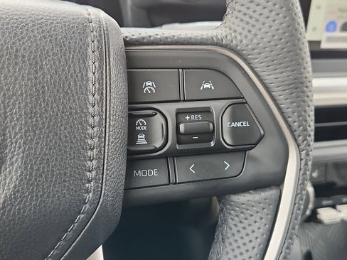 New 2026 Toyota Tacoma TRD Off-Road w/ TRD Off Road Upgrade Package AWD/4WD image 18