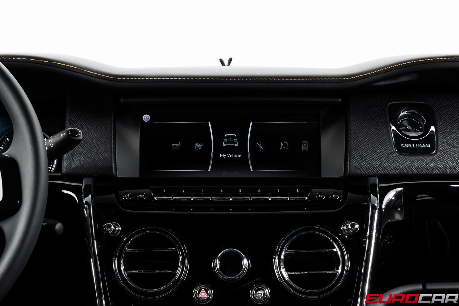Used 2024 Rolls-Royce Cullinan AWD/4WD image 30