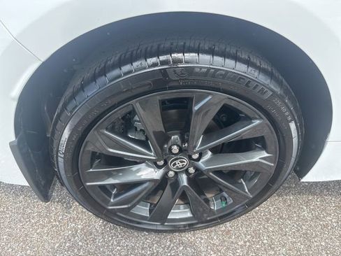 Used 2026 Toyota Corolla SE FWD image 14
