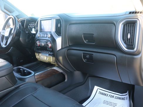 Used 2022 GMC Sierra 3500 SLT w/ SLT Premium Package image 36