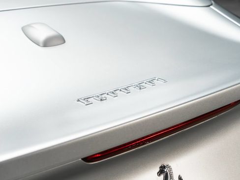 Used 2021 Ferrari 812 GTS RWD image 22