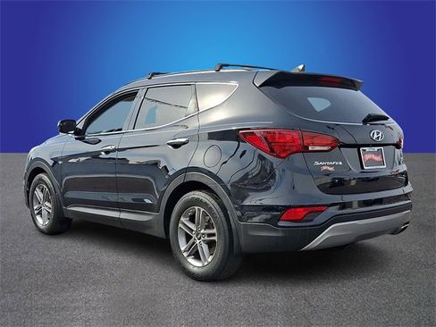 Used 2017 Hyundai Santa Fe Sport image 6