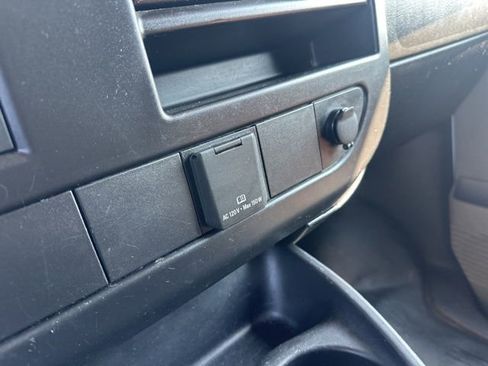 Used 2023 GMC Savana 2500 Work Van w/ Driver Convenience Package image 17