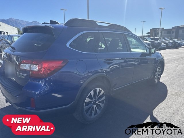 Used 2016 Subaru Outback 2.5i Limited AWD/4WD image 4