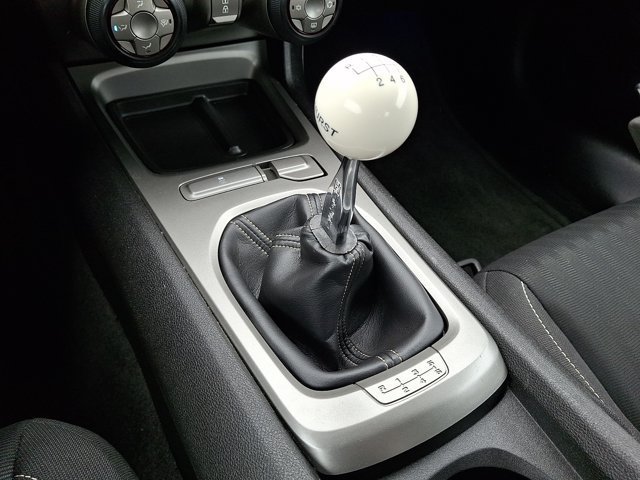 Used 2012 Chevrolet Camaro LS RWD image 18